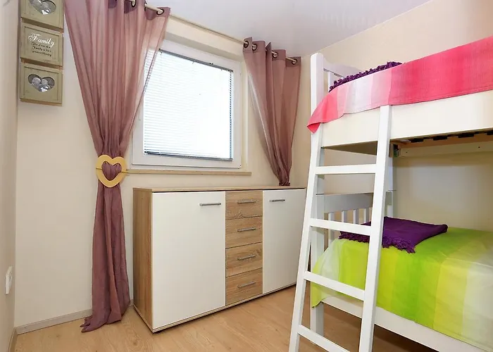 Pa Ve Apartman Murter